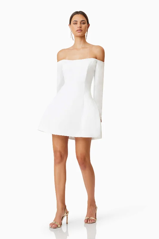 Vida Off The Shoulder Day Mini Dress In White - Pre Order