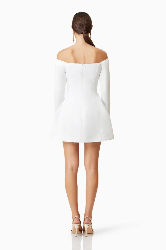 Vida Off The Shoulder Day Mini Dress In White - Pre Order