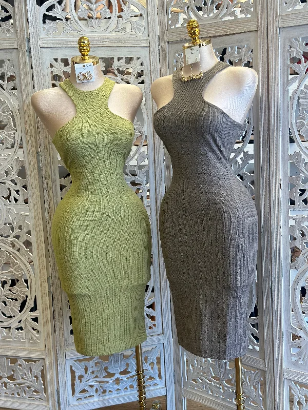 Ribbed Patterned Bodycon Dress- Estira Poco , Slightly Stretchy