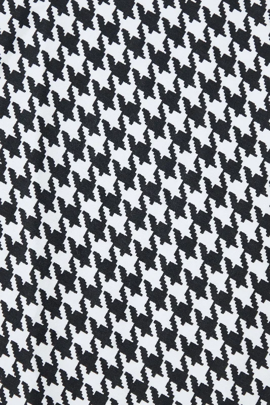 Lily Houndstooth Sleeved Full Circle Dress in Black/White