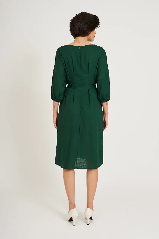 fifi-dress-in-forest-green