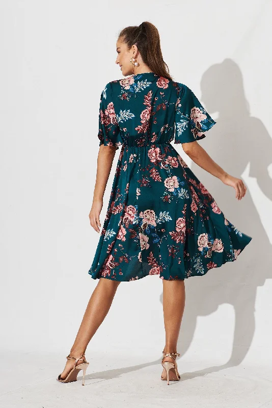 helsinki-dress-in-green-with-blush-floral