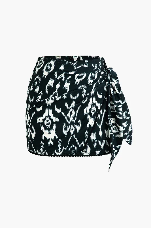 Abstract Print Knot Mini Skirt